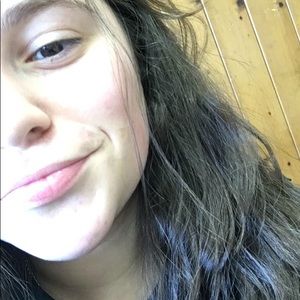 Meet your Posher, Yael